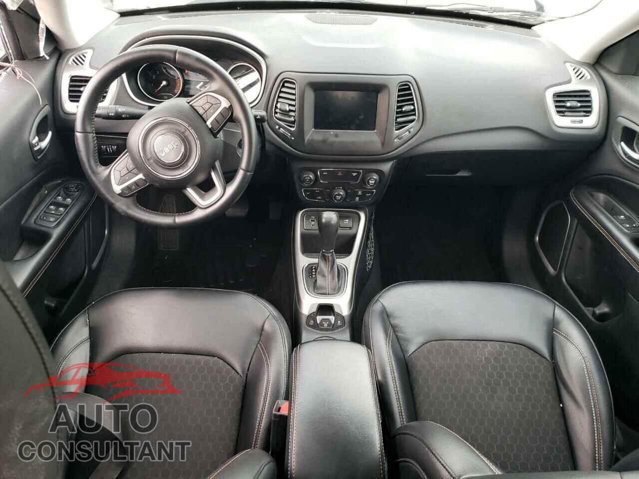 JEEP COMPASS 2017 - 3C4NJCBB2HT668769