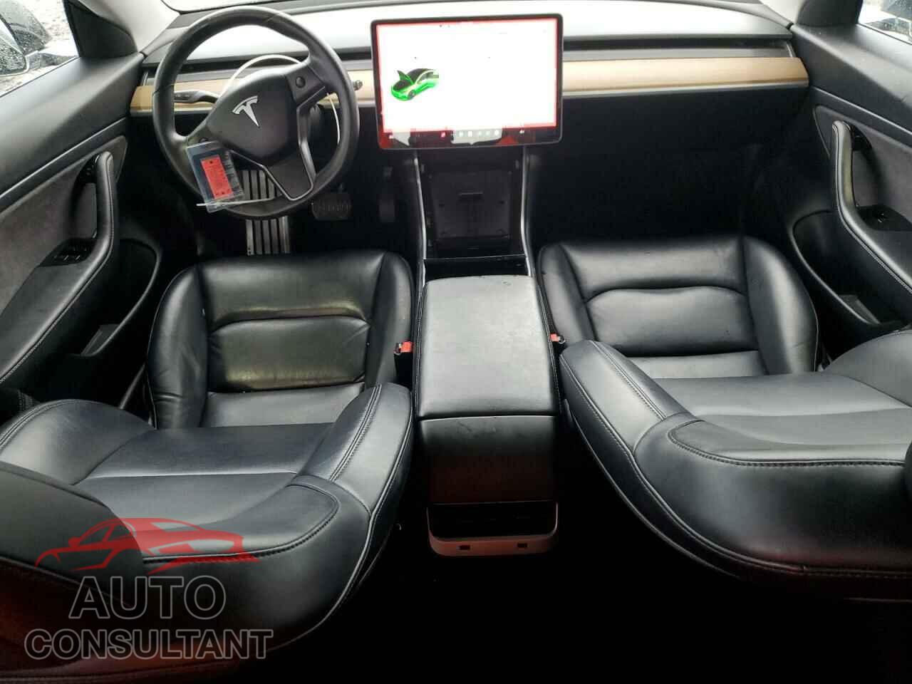 TESLA MODEL 3 2020 - 5YJ3E1EA5LF657551