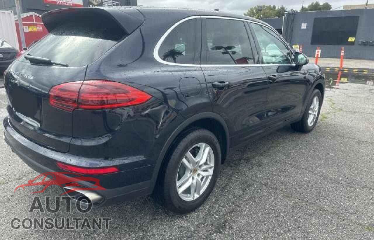 PORSCHE CAYENNE 2016 - WP1AA2A29GLA10711