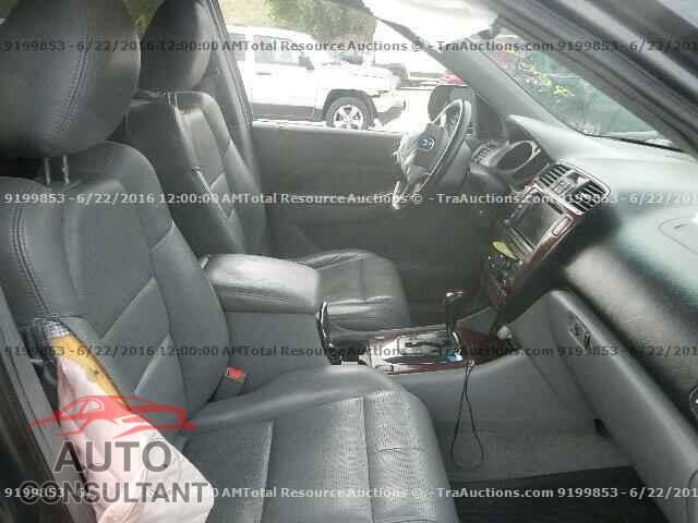 HONDA CIVIC 2010 - 19XFA1F8XAE005015