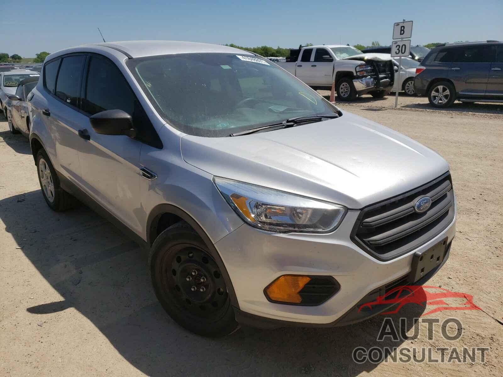 FORD ESCAPE 2017 - 1FMCU0F75HUC49416