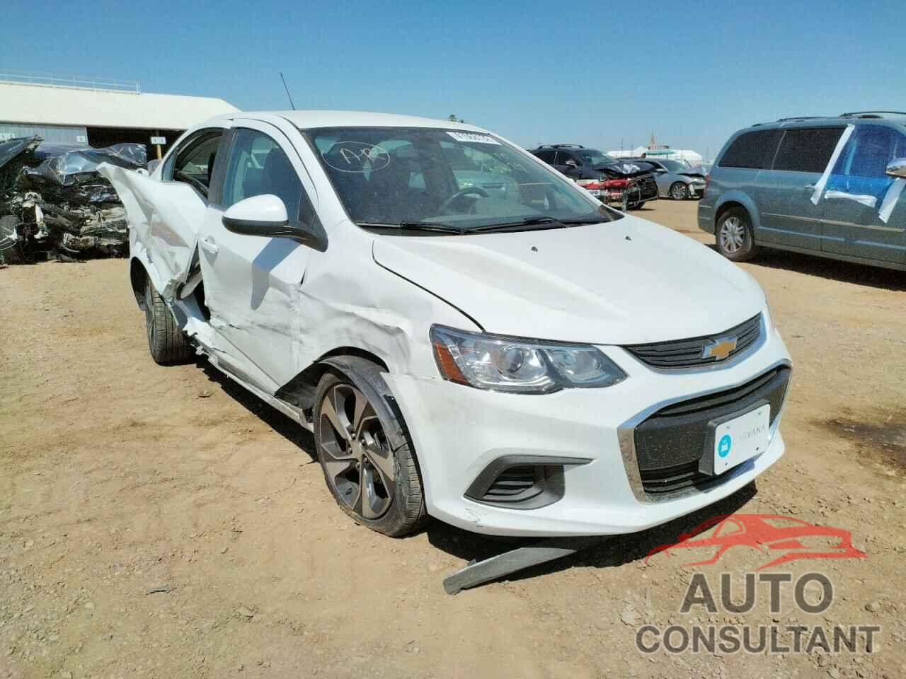 CHEVROLET SONIC 2018 - 1G1JF5SB8J4136944