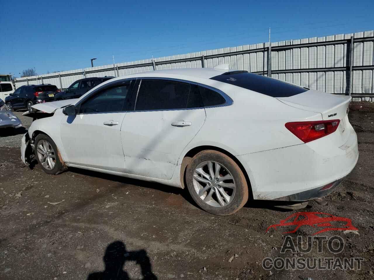 CHEVROLET MALIBU 2017 - 1G1ZE5ST2HF108375