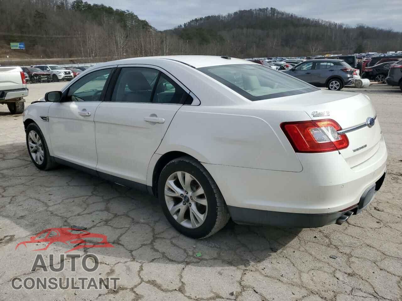 FORD TAURUS 2010 - 1FAHP2EW4AG106893