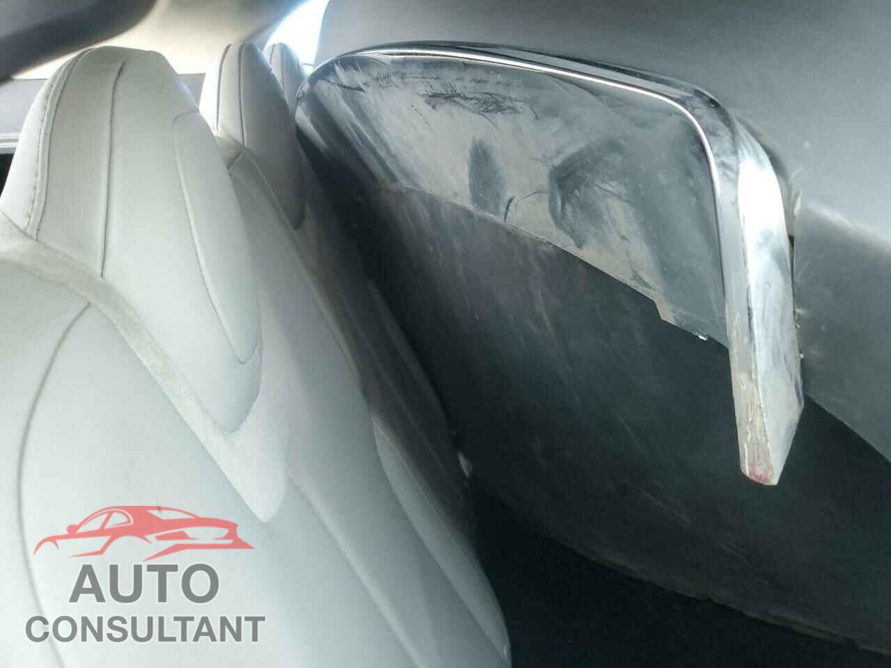 TESLA MODEL S 2013 - 5YJSA1DP8DFP06465