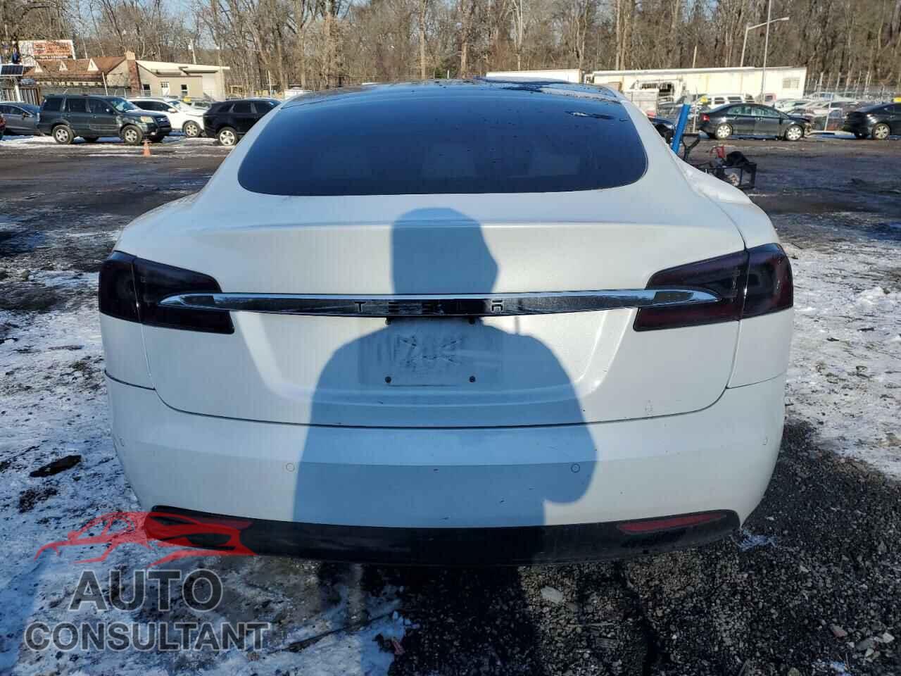TESLA MODEL S 2020 - 5YJSA1E27LF401170