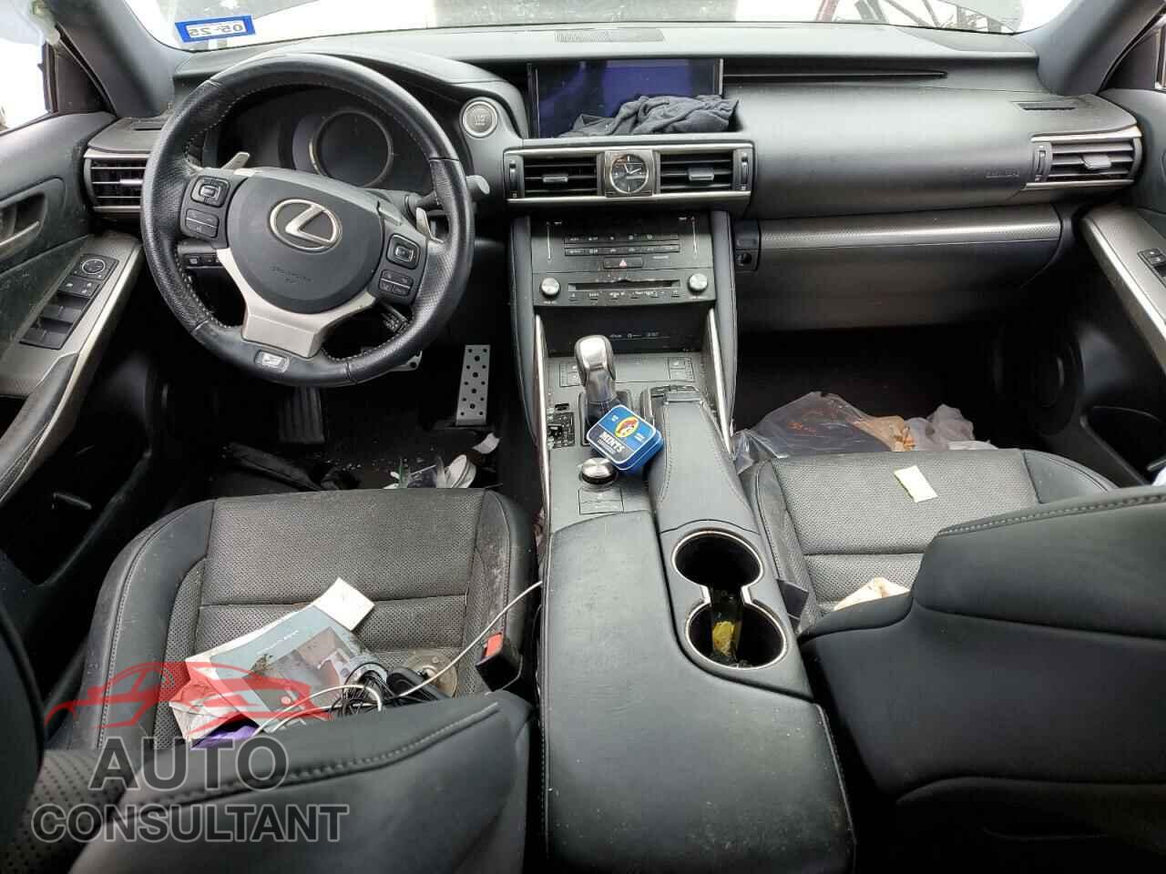 LEXUS IS 2017 - JTHBA1D23H5056275