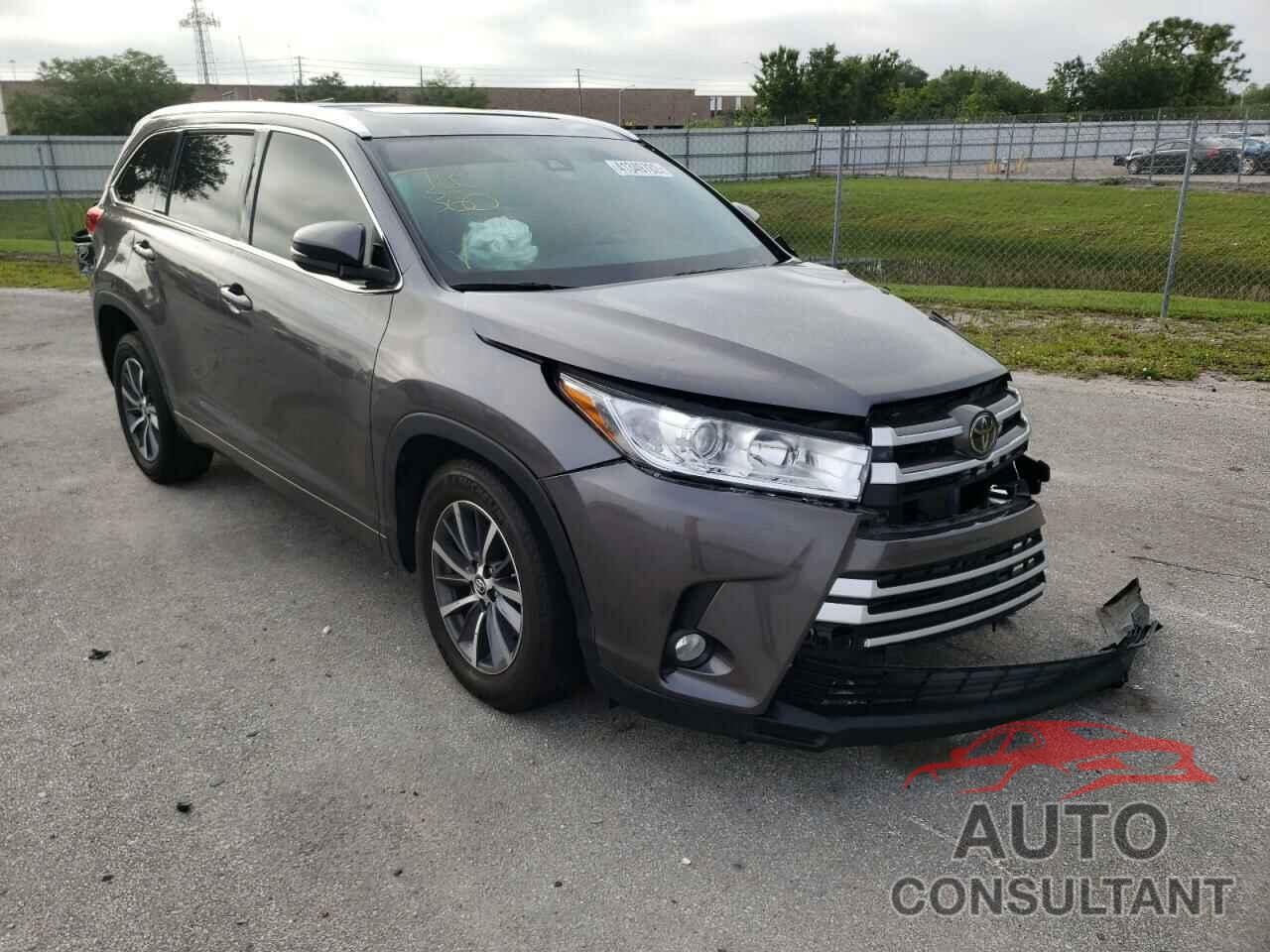 TOYOTA HIGHLANDER 2018 - 5TDKZRFH7JS257199