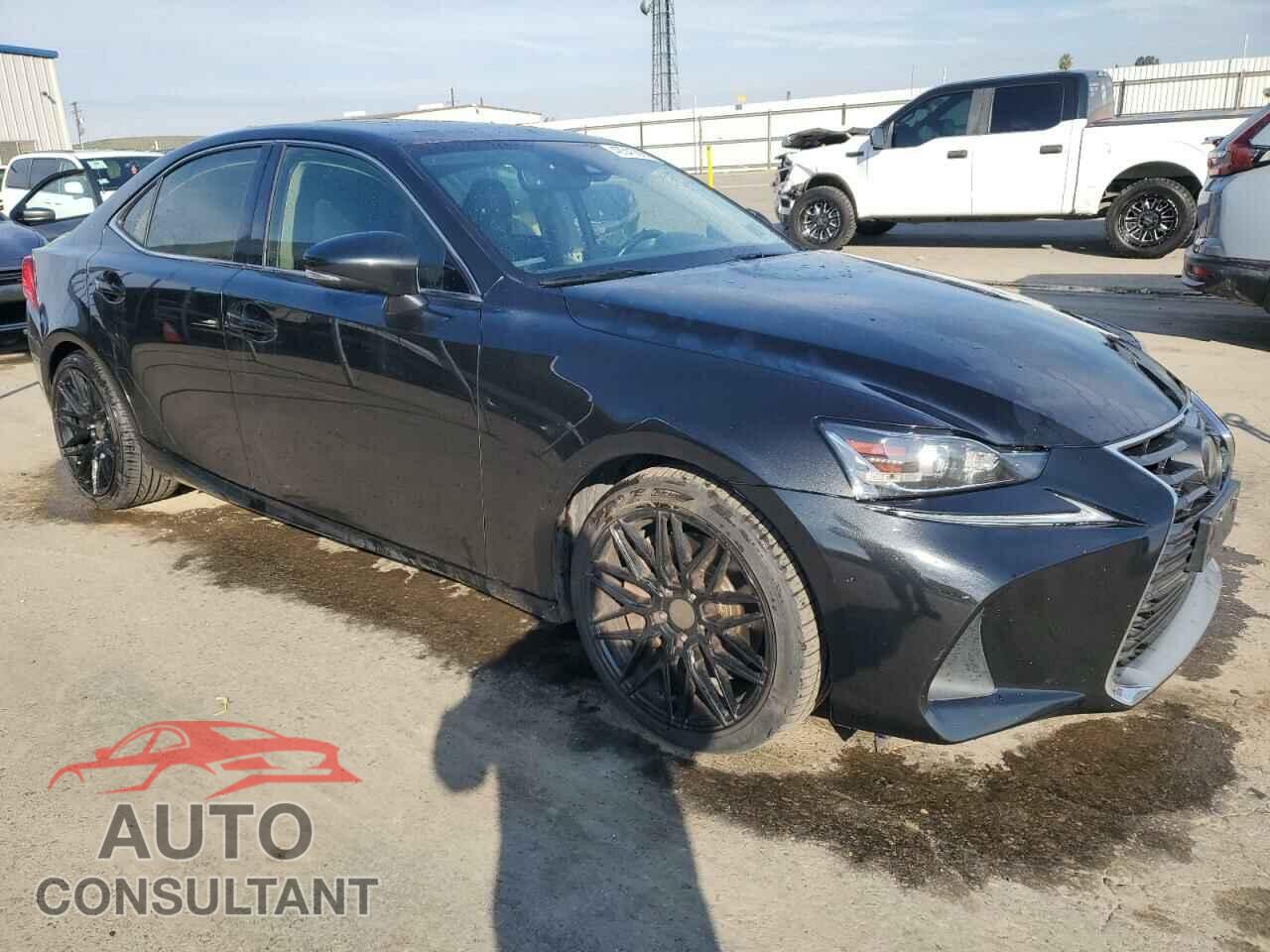 LEXUS IS 2018 - JTHBA1D24J5064357