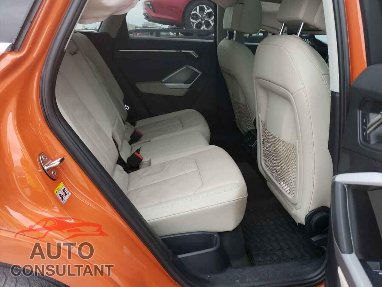 AUDI Q3 2020 - WA1DECF38L1076113
