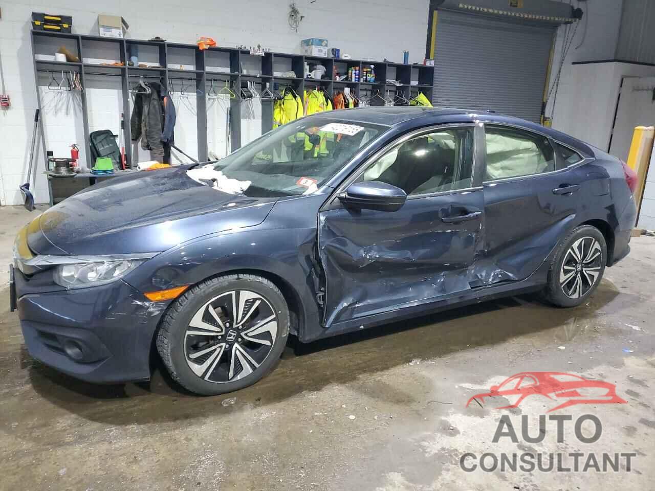 HONDA CIVIC 2018 - JHMFC1F36JX014100