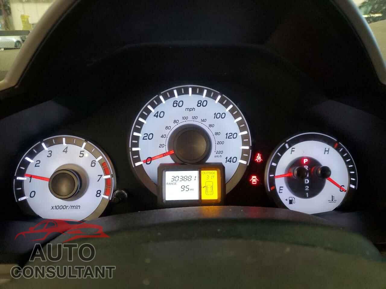HONDA PILOT 2013 - 5FNYF4H52DB005586