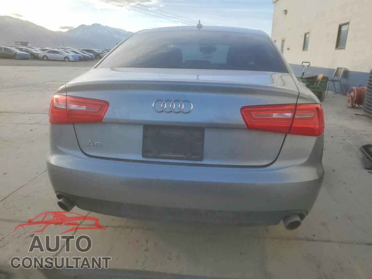 AUDI A6 2013 - WAUDFAFC5DN018619