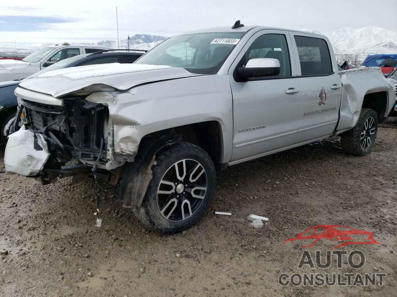 CHEVROLET SILVERADO 2018 - 3GCUKREC3JG558490