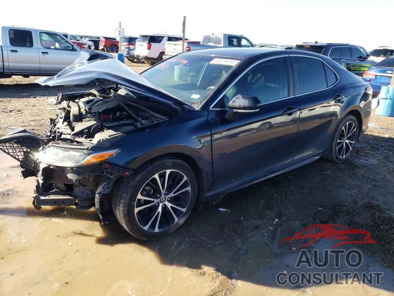 TOYOTA CAMRY 2018 - 4T1B11HK8JU563840