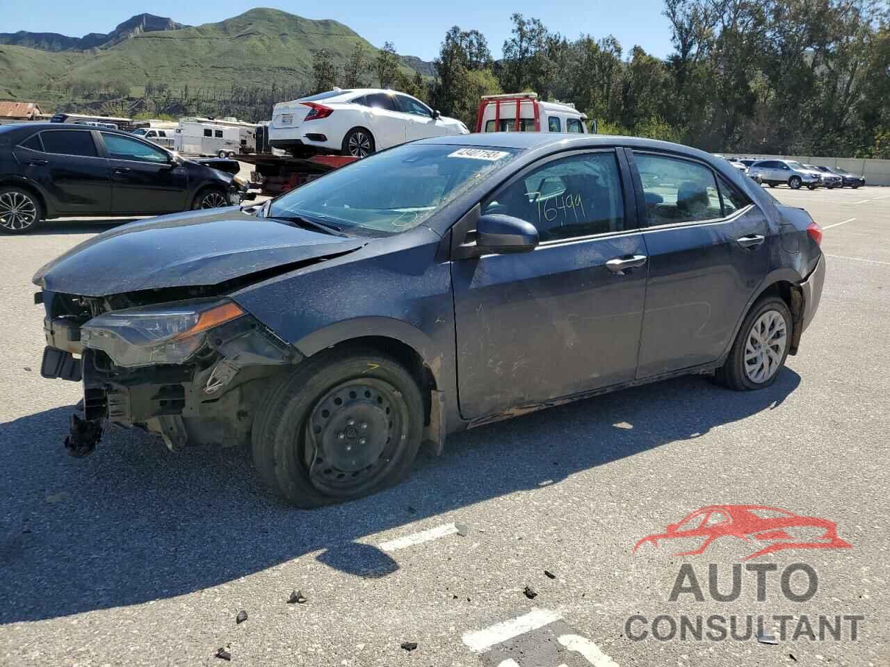 TOYOTA COROLLA 2018 - 5YFBURHE9JP757567