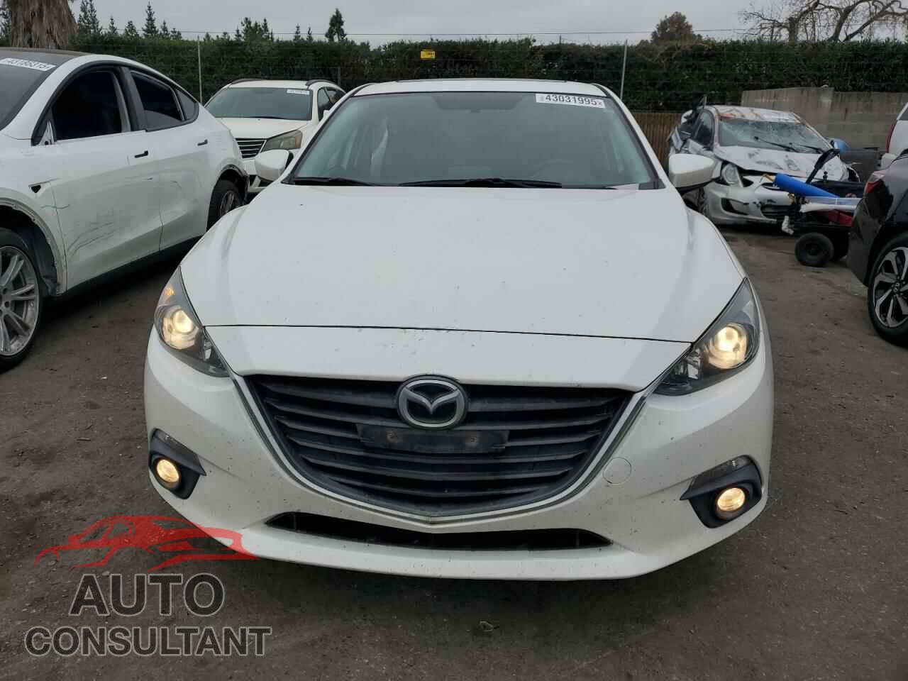 MAZDA 3 2015 - 3MZBM1V79FM140835
