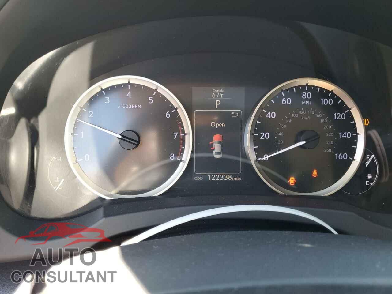 LEXUS IS 2014 - JTHBF1D27E5022207