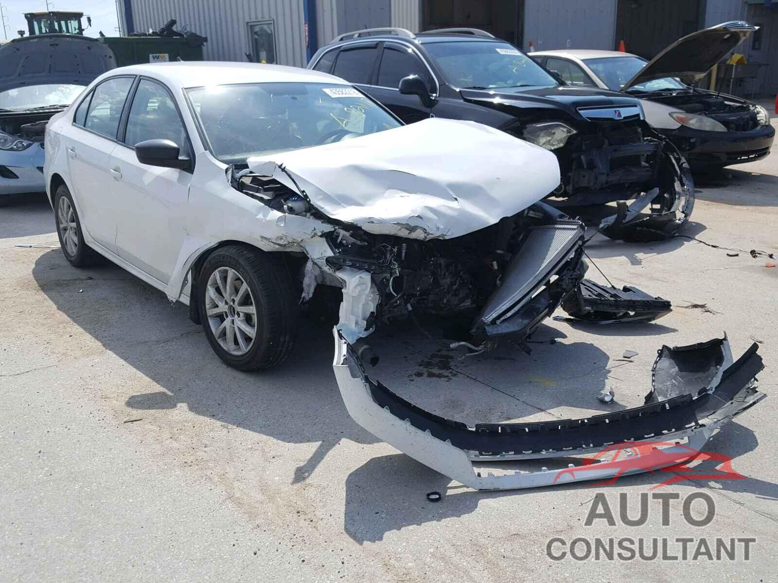 VOLKSWAGEN JETTA 2015 - 3VWD17AJXFM269866