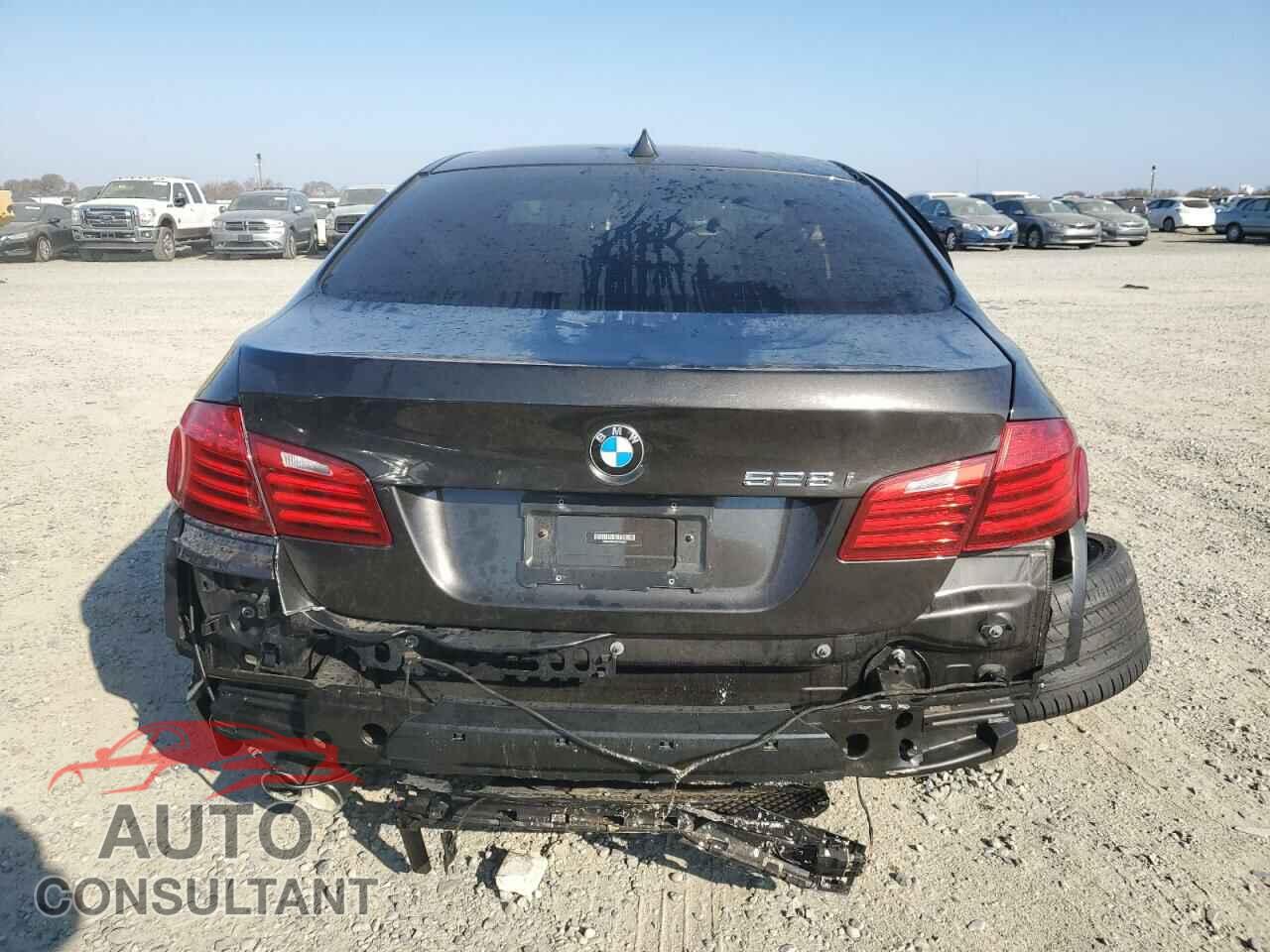 BMW 5 SERIES 2014 - WBA5A5C50ED500857