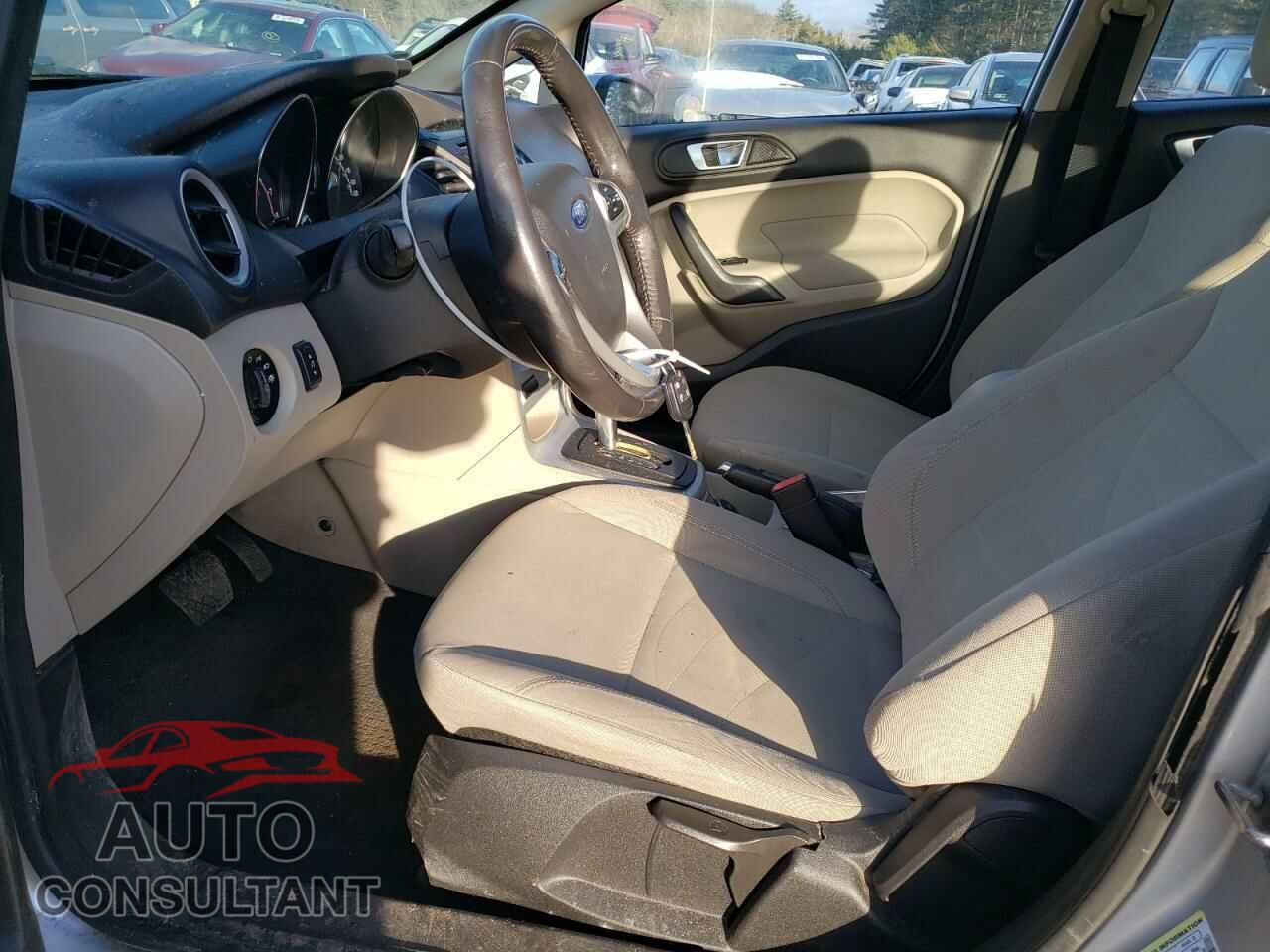 FORD FIESTA 2016 - 3FADP4EJ3GM129899