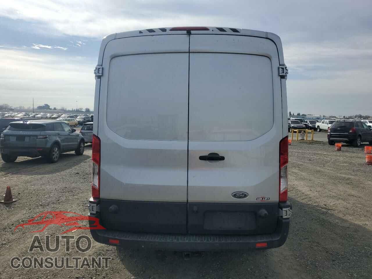 FORD TRANSIT 2015 - 1FTNR2CG7FKB07771