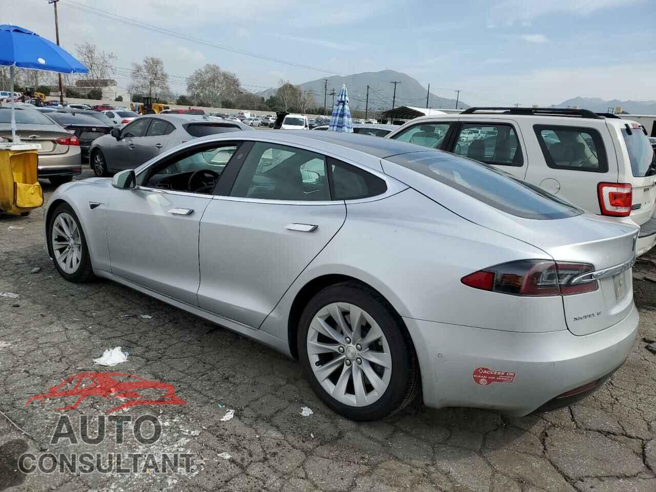 TESLA MODEL S 2018 - 5YJSA1E22JF249392
