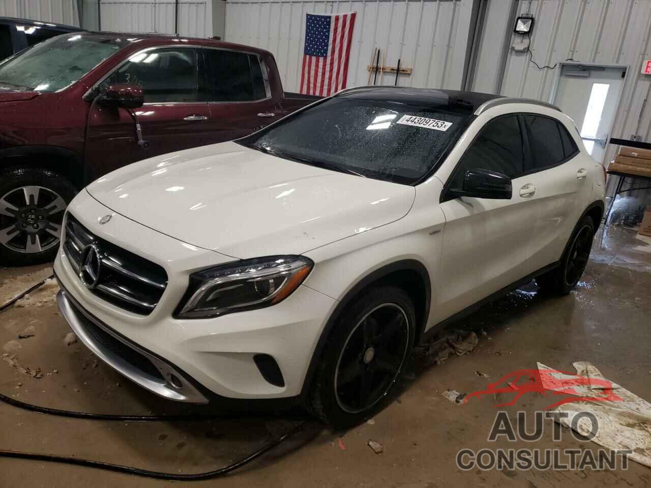 MERCEDES-BENZ GLA-CLASS 2015 - WDCTG4GB1FJ038048