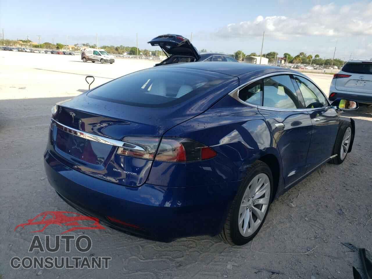 TESLA MODEL S 2020 - 5YJSA1E24LF363915