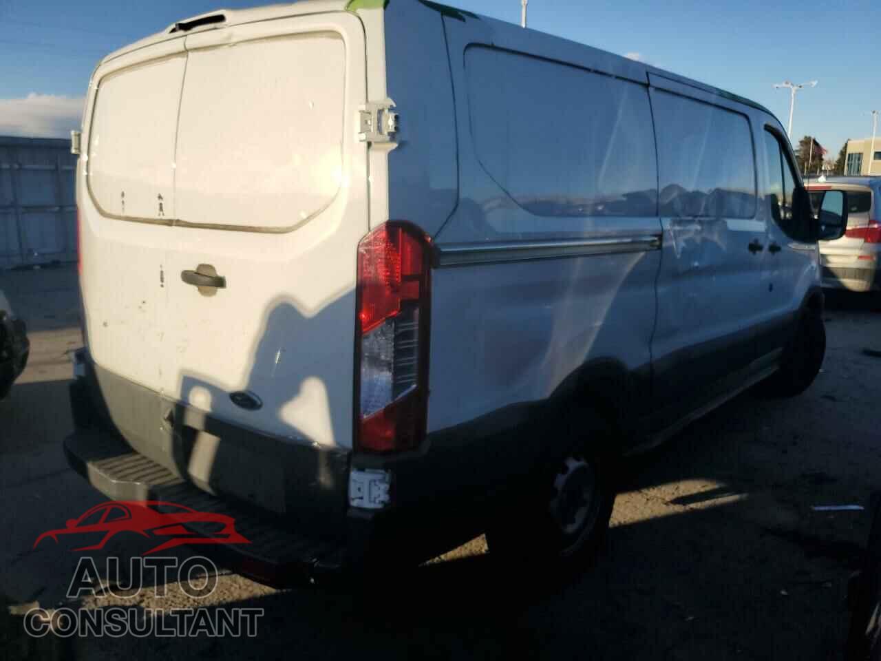FORD TRANSIT 2016 - 1FTYE1YMXGKA22345