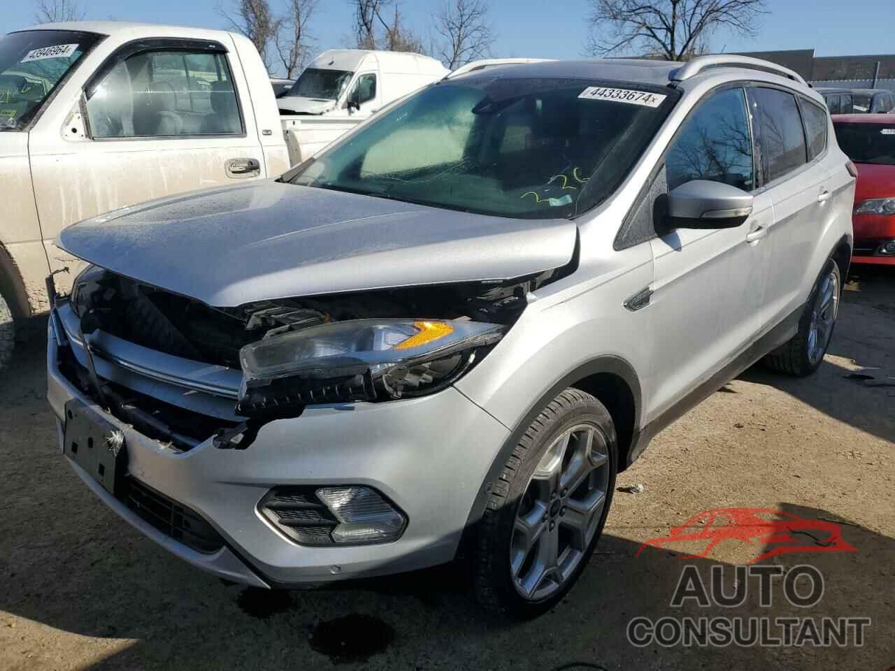 FORD ESCAPE 2017 - 1FMCU9JD2HUC25222