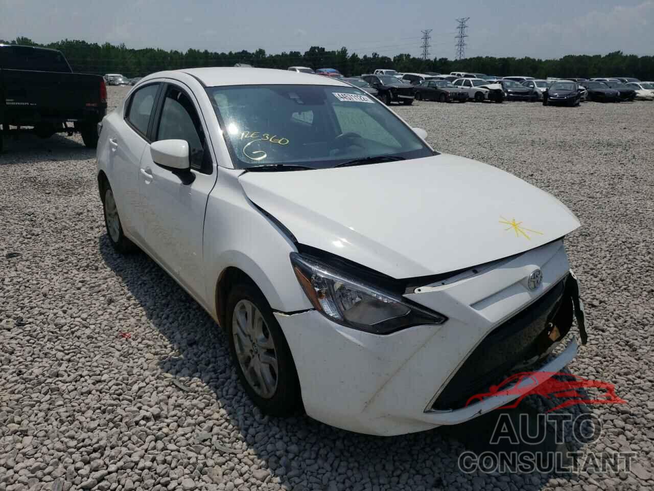 TOYOTA YARIS 2018 - 3MYDLBYV4JY329264