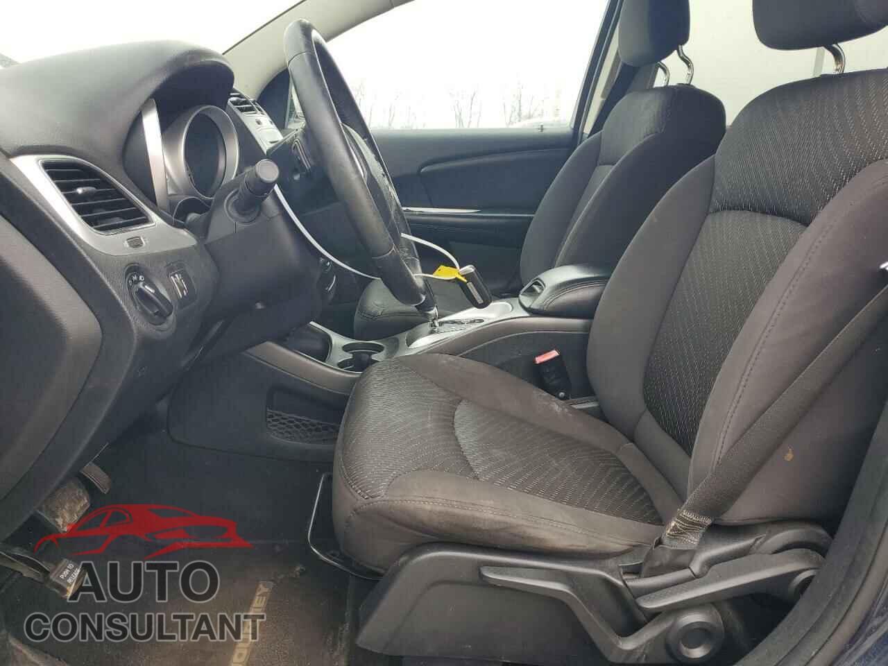 DODGE JOURNEY 2013 - 3C4PDCAB3DT529570