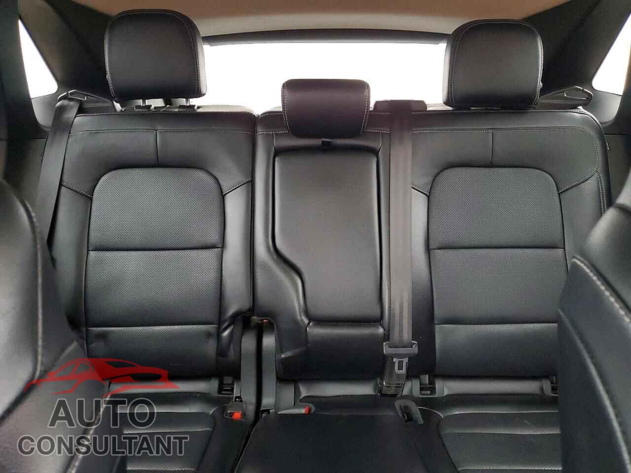 FORD ESCAPE 2020 - 1FMCU9J98LUA20816