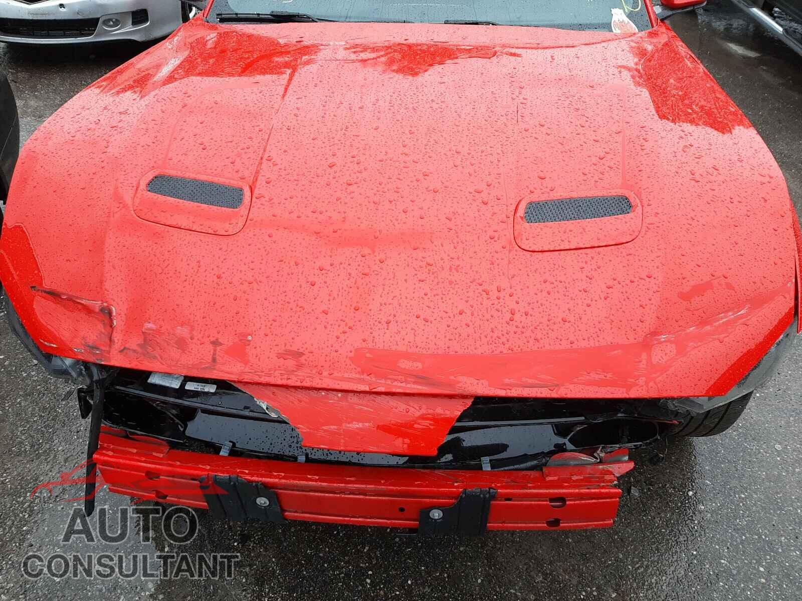 FORD MUSTANG 2020 - 1FA6P8CF0L5113612