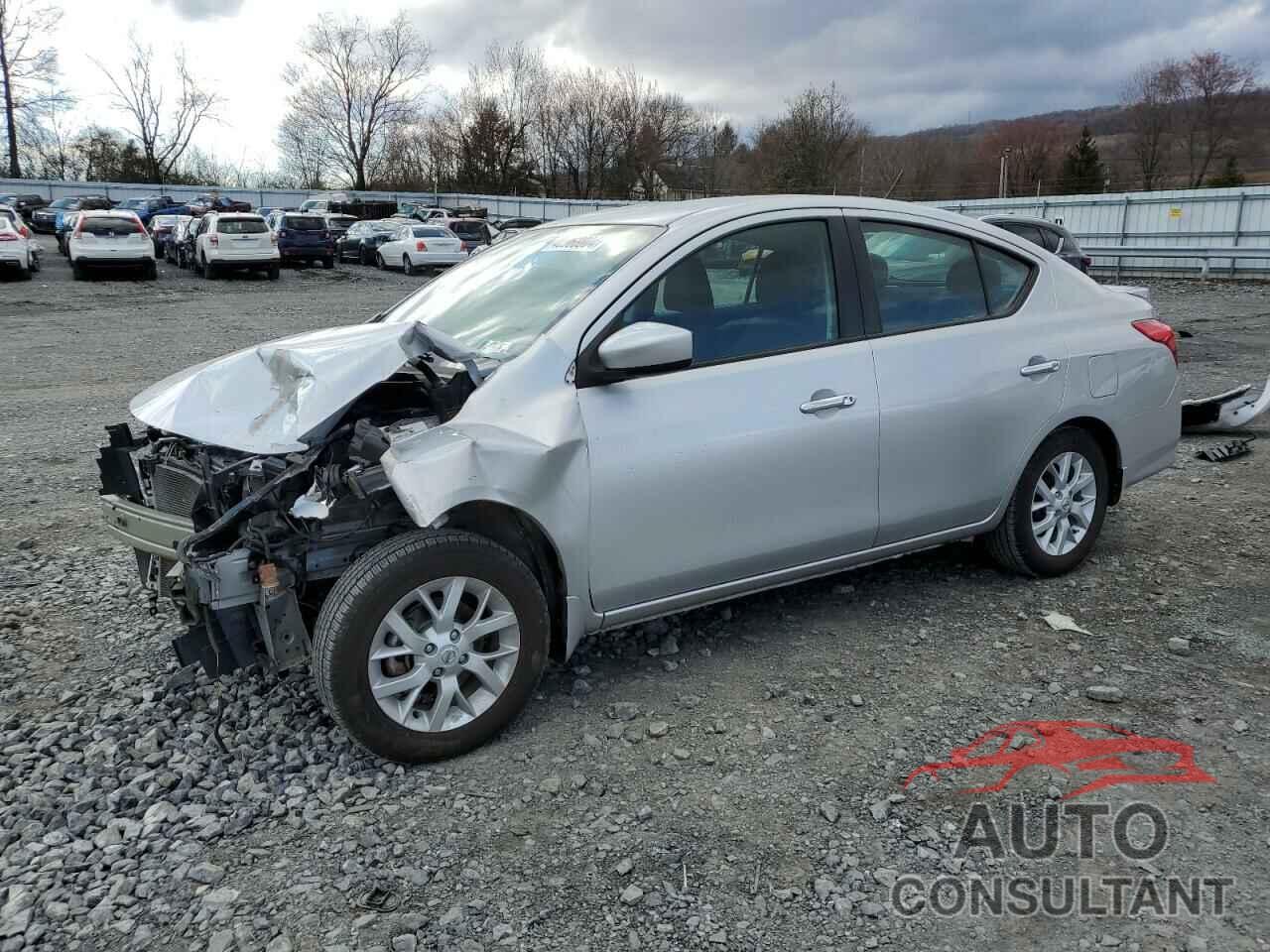 NISSAN VERSA 2017 - 3N1CN7AP5HL852199