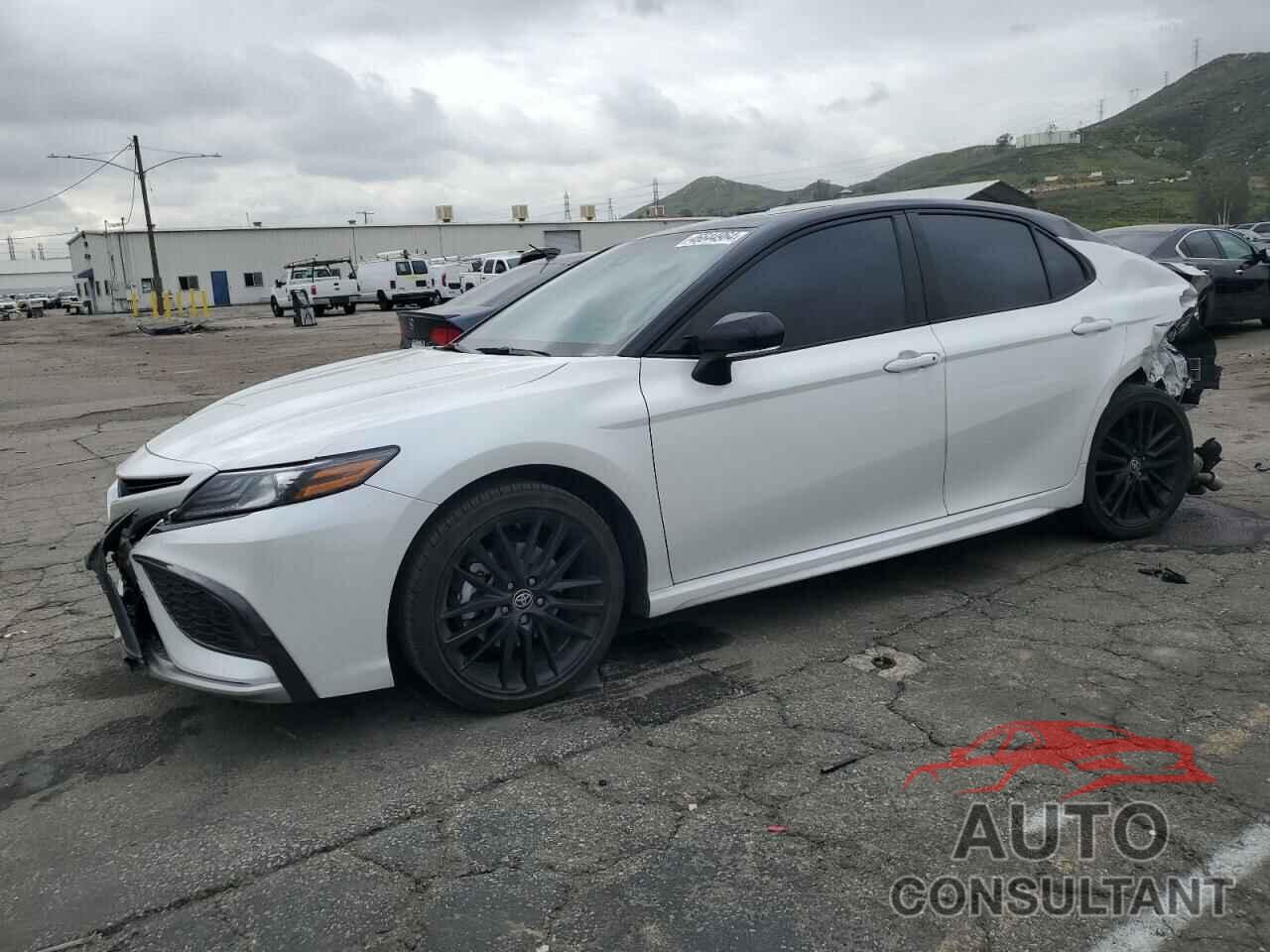TOYOTA CAMRY 2022 - 4T1K31AK0NU040340