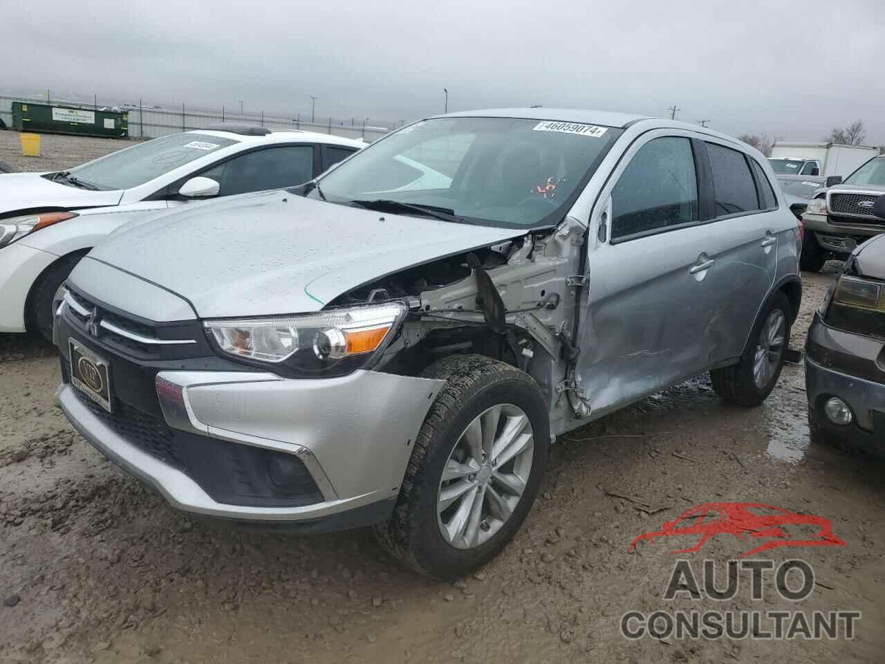 MITSUBISHI OUTLANDER 2019 - JA4AR3AU7KU017588
