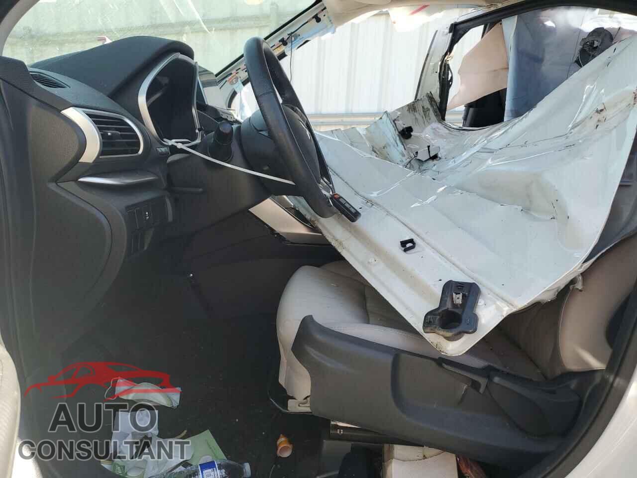 MITSUBISHI ECLIPSE 2018 - JA4AT5AA8JZ070241