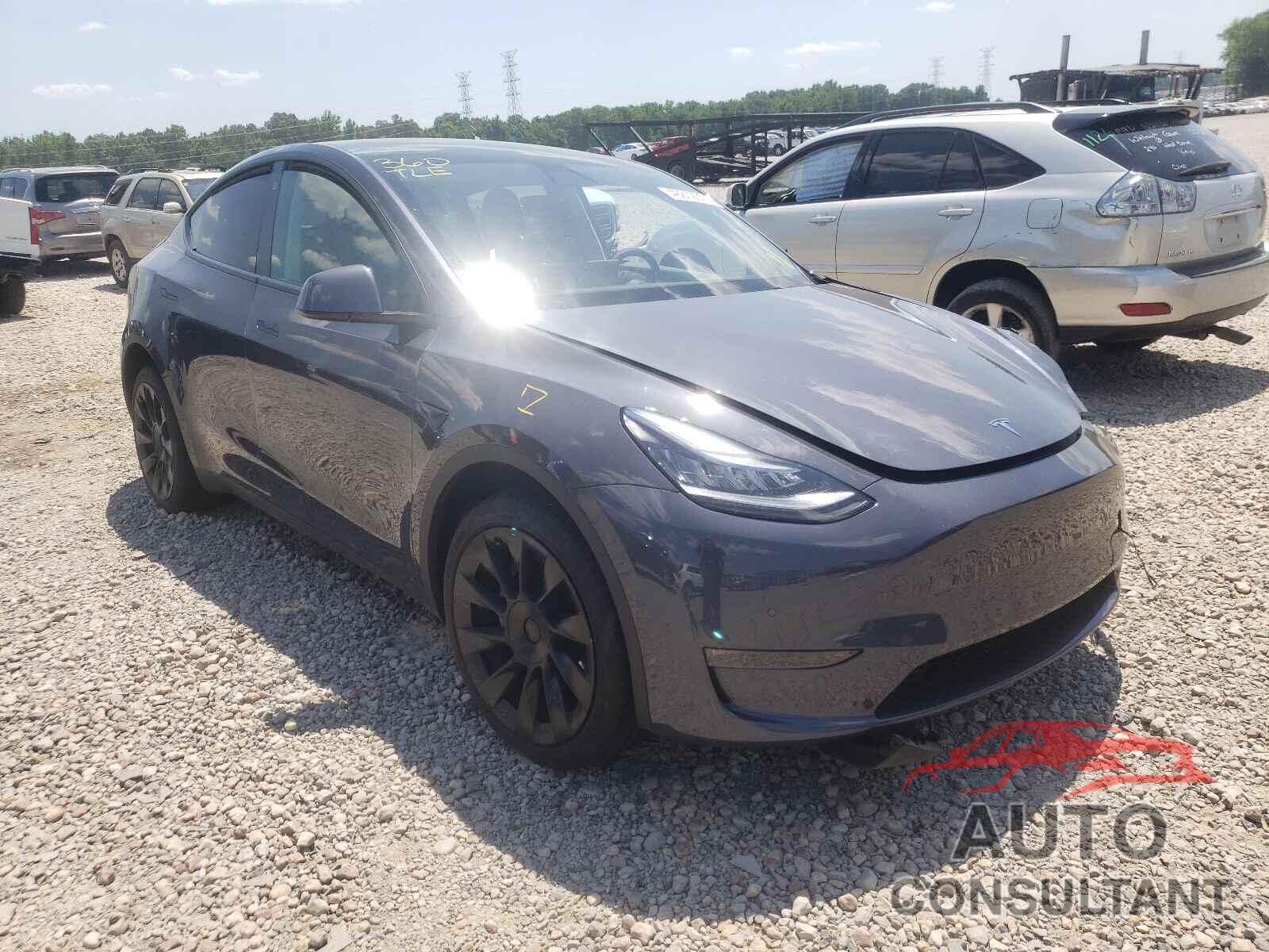 TESLA MODEL Y 2021 - 5YJYGDEEXMF091120