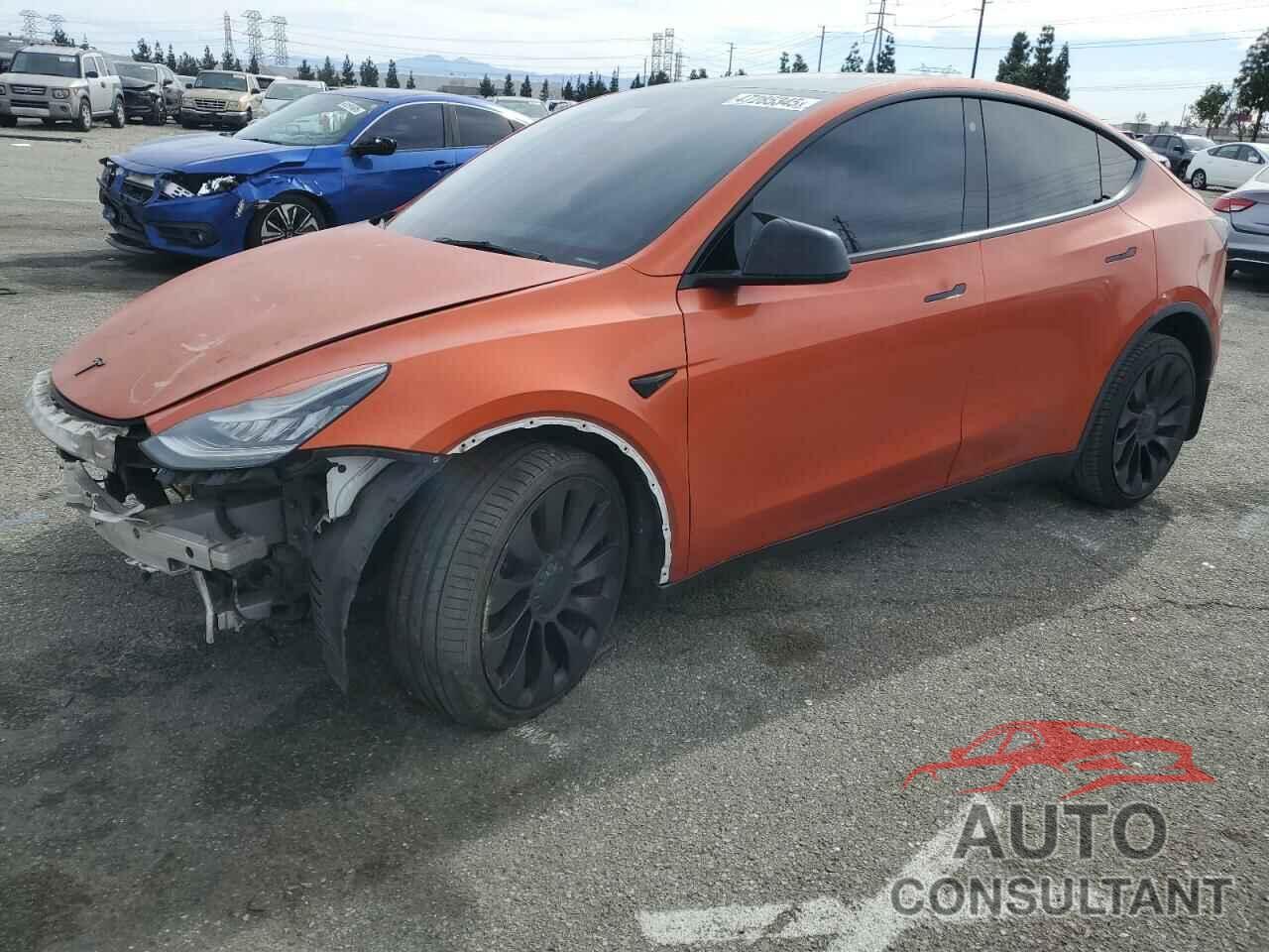 TESLA MODEL Y 2021 - 5YJYGDEE2MF141685
