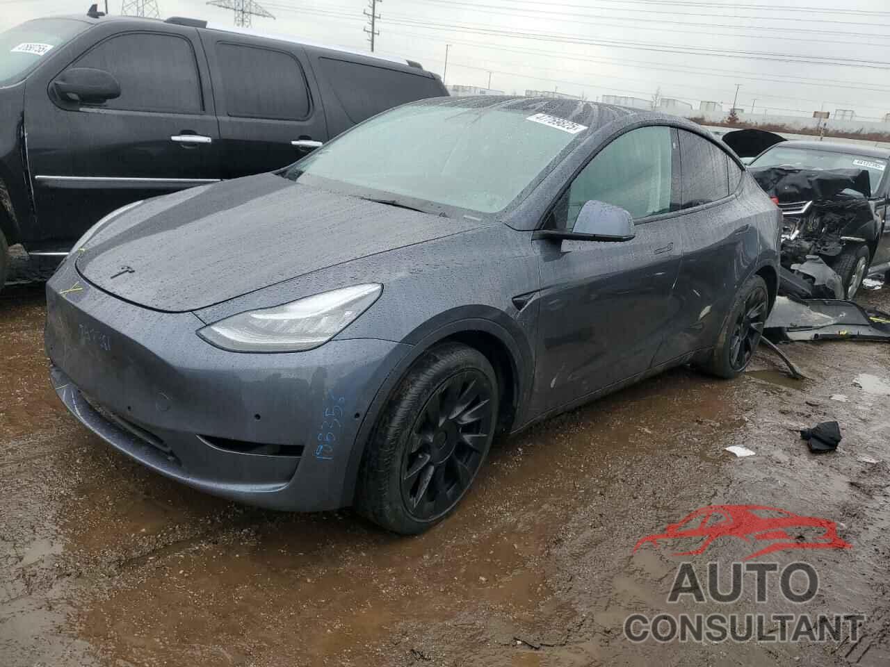 TESLA MODEL Y 2021 - 5YJYGAEE6MF185350
