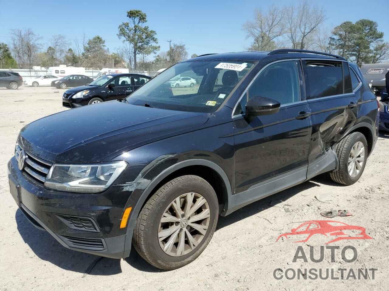 VOLKSWAGEN TIGUAN 2019 - 3VV2B7AX6KM138084