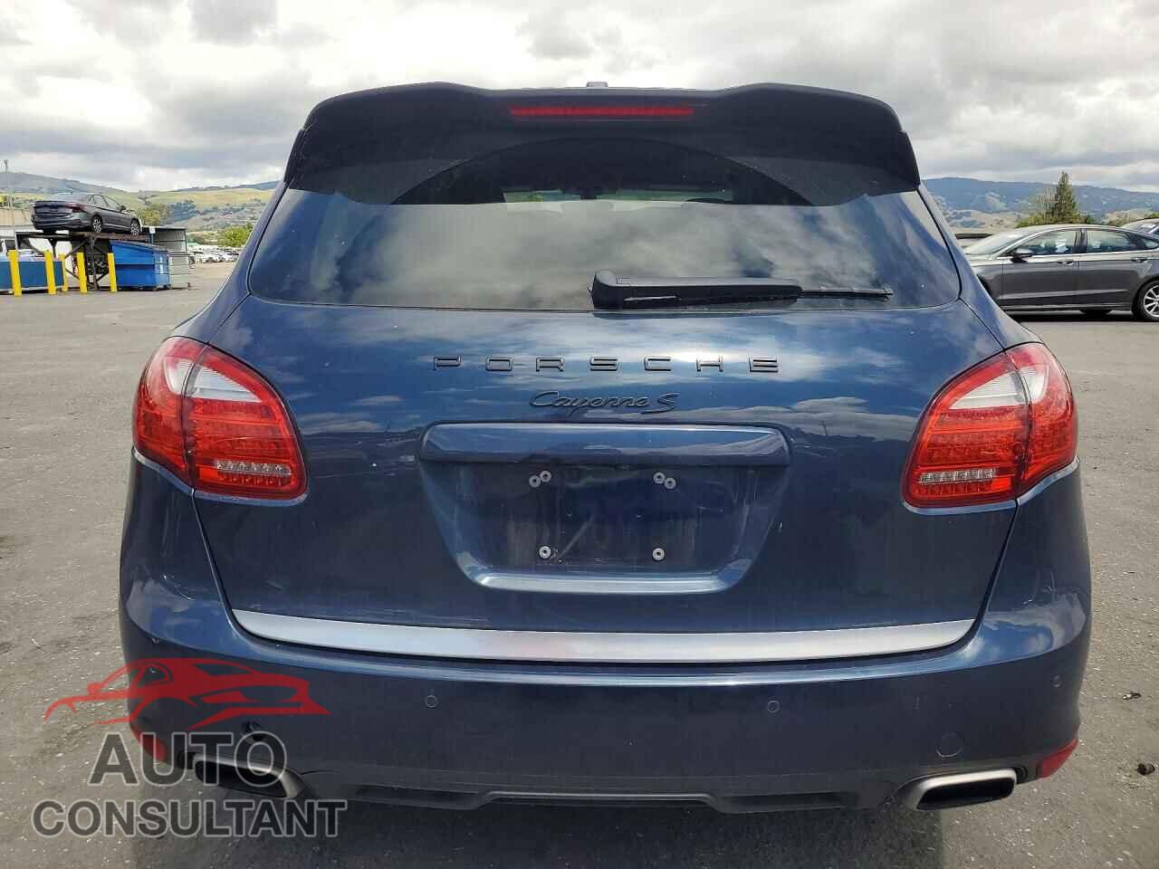 PORSCHE CAYENNE 2011 - WP1AB2A24BLA51401