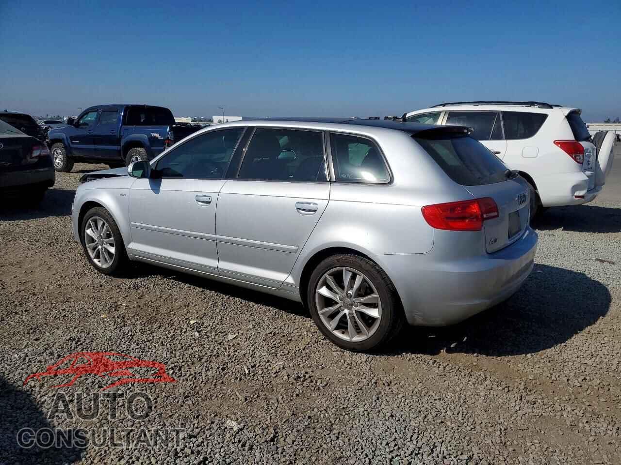 AUDI A3 2012 - WAUBEAFM4CA079369