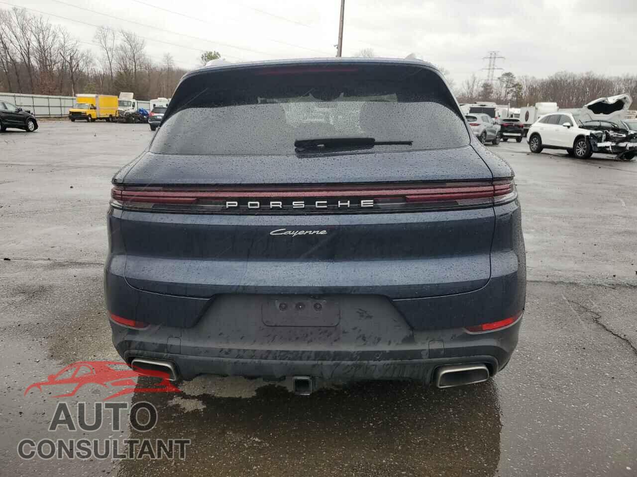 PORSCHE CAYENNE 2024 - WP1AA2AY6RDA10568
