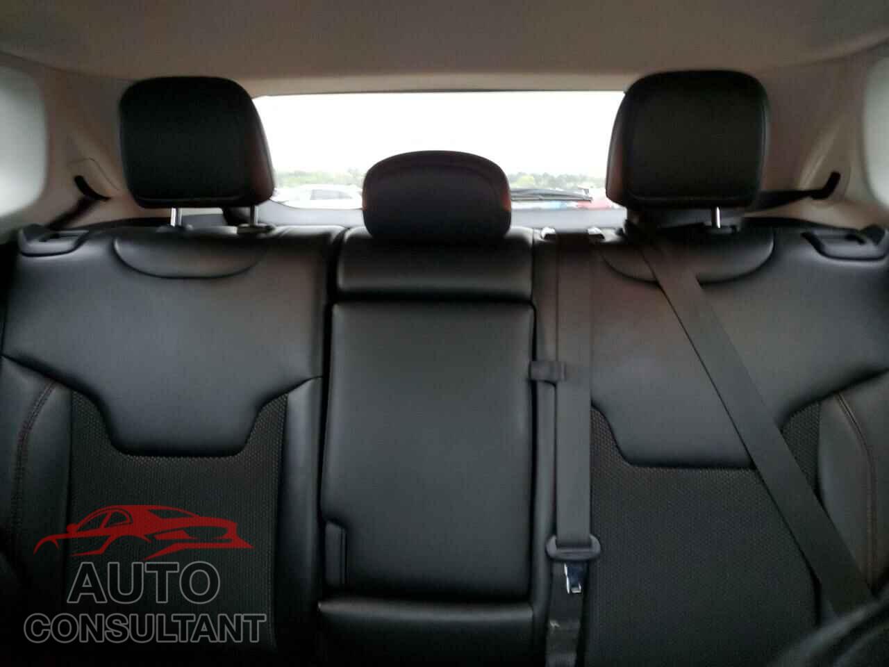 JEEP COMPASS 2020 - 3C4NJDDB2LT184452