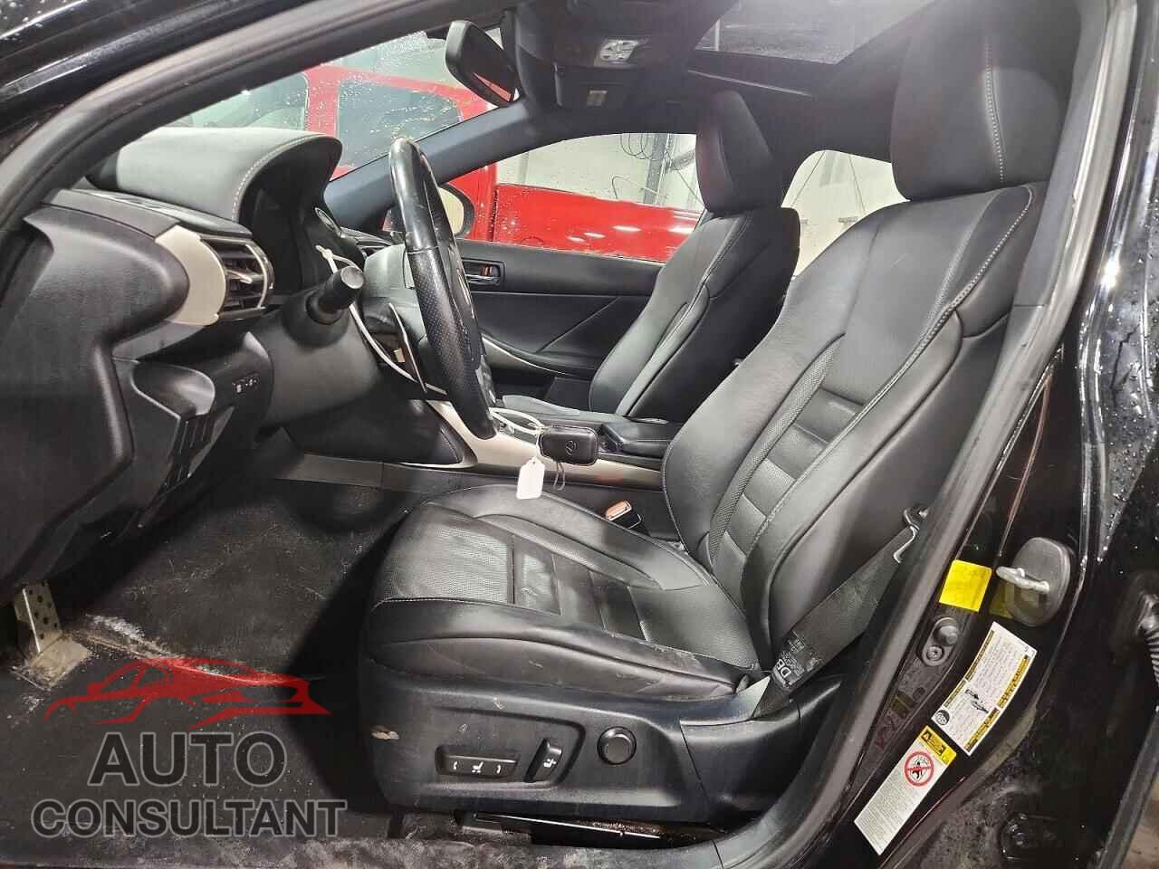 LEXUS IS 2015 - JTHCF1D25F5020459