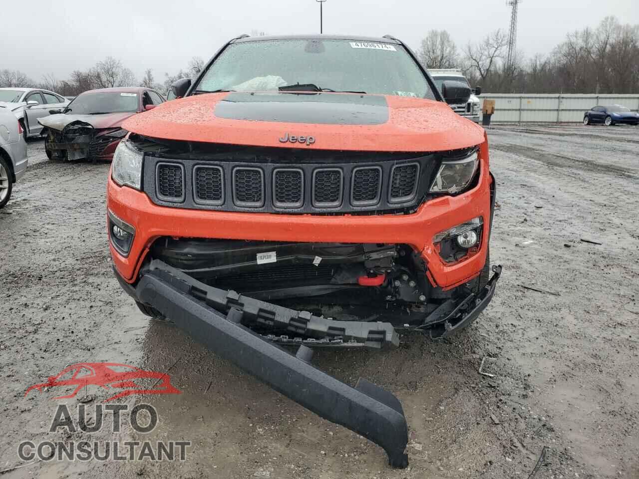 JEEP COMPASS 2017 - 3C4NJDDBXHT641208