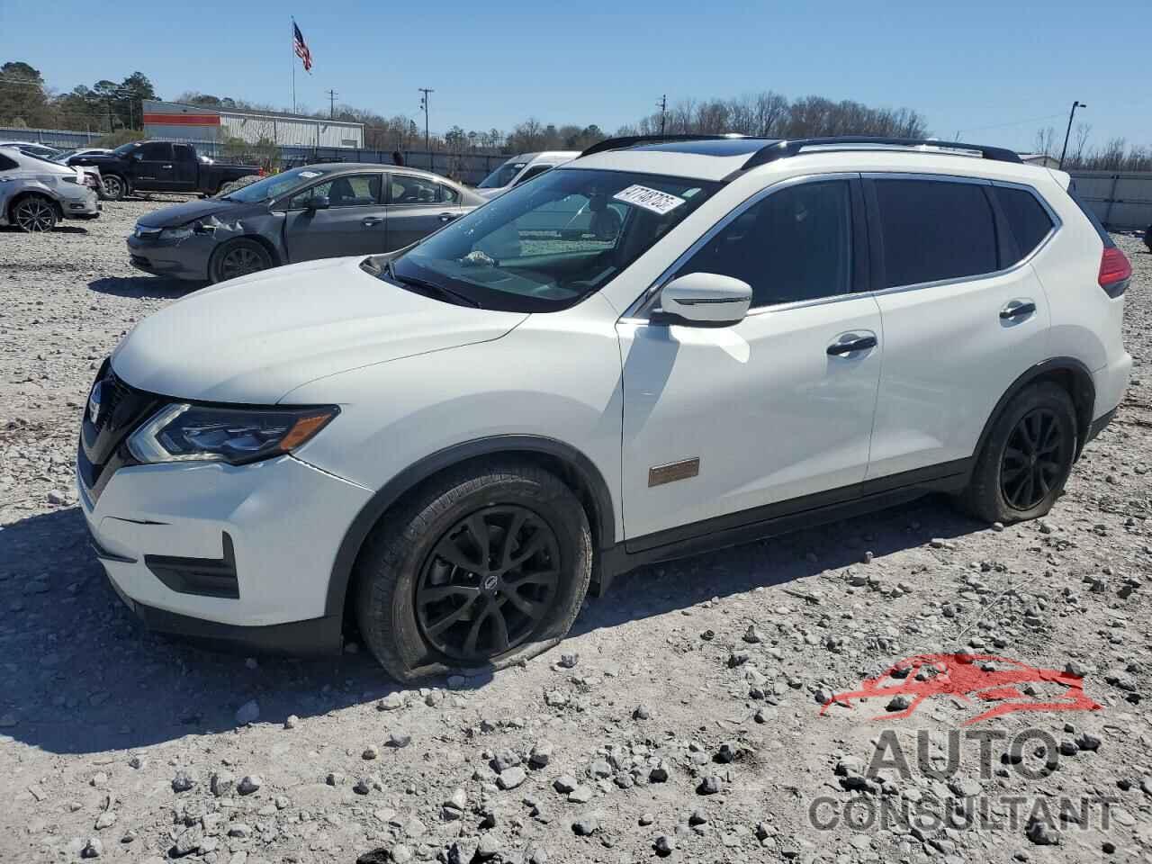 NISSAN ROGUE 2017 - 5N1AT2MT3HC758545